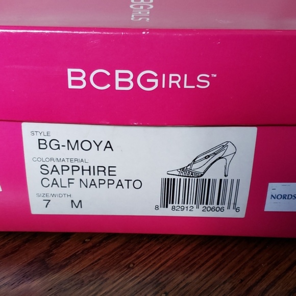 BCBG Heels - Picture 5 of 5